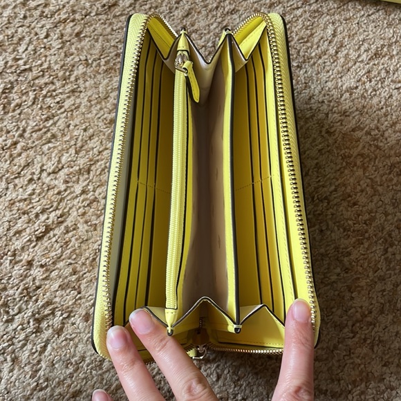 kate spade Eva medium zip top satchel with matching large staci wallet - Picture 3 of 5